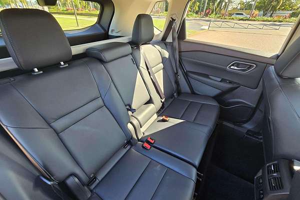 2025 Nissan X-TRAIL Ti T33