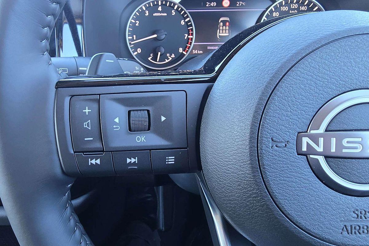 2024 Nissan Pathfinder ST-L R53