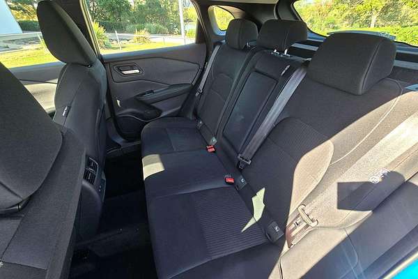 2024 Nissan QASHQAI ST-L J12