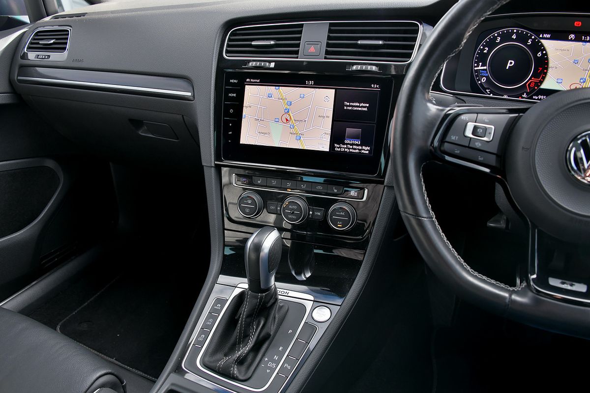 2020 Volkswagen Golf R 7.5
