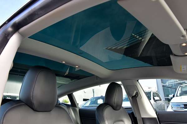 2019 Tesla Model 3 Performance