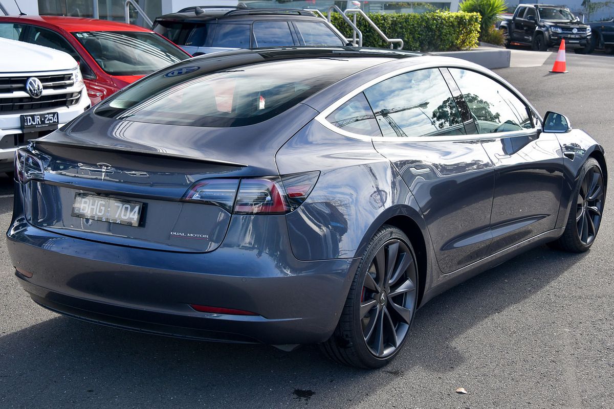 2019 Tesla Model 3 Performance