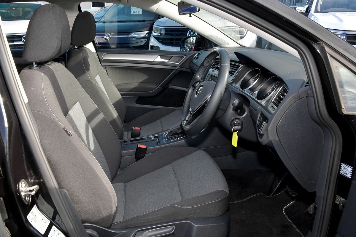 2016 Volkswagen Golf 92TSI 7