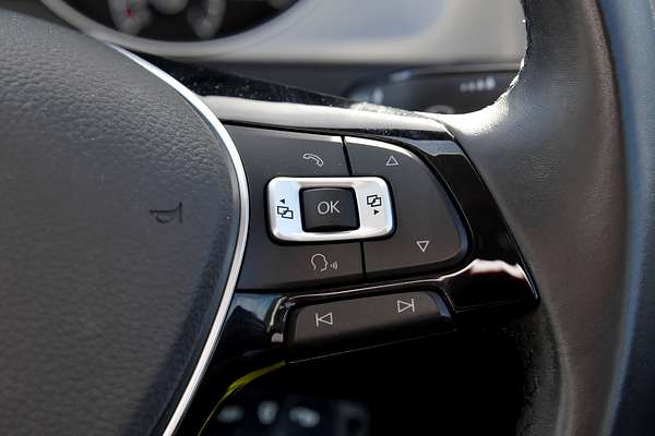 2016 Volkswagen Golf 92TSI 7