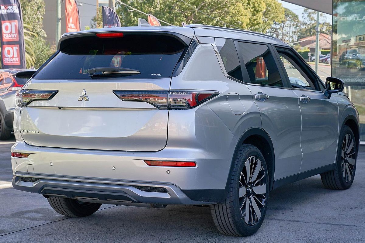 2025 Mitsubishi Outlander Aspire ZM