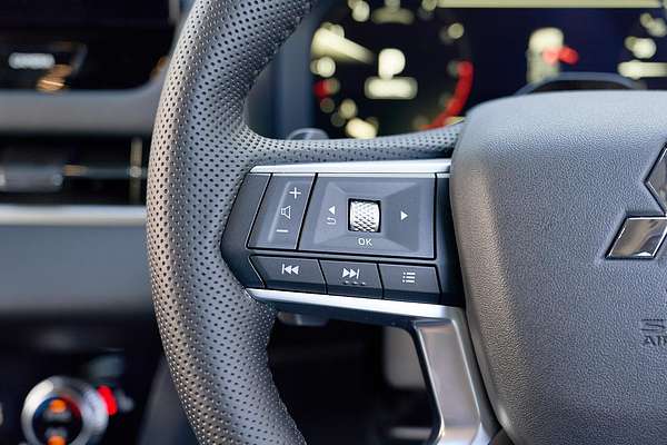 2025 Mitsubishi Outlander Aspire ZM