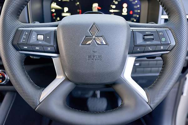 2025 Mitsubishi Outlander Aspire ZM