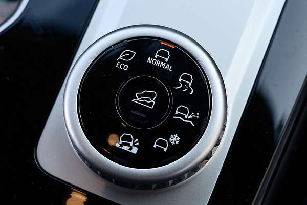 2025 Mitsubishi Outlander Aspire ZM