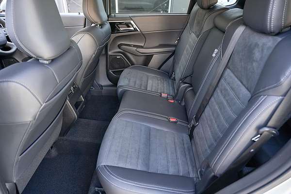 2025 Mitsubishi Outlander Aspire ZM