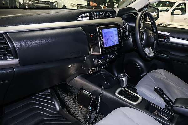 2023 Toyota Hilux SR5 GUN126R 4X4