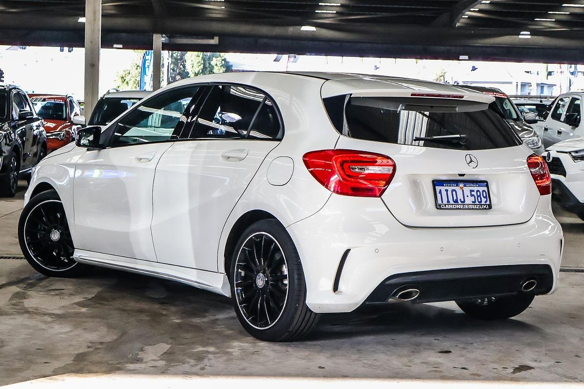 2015 Mercedes-Benz A-Class A200 W176