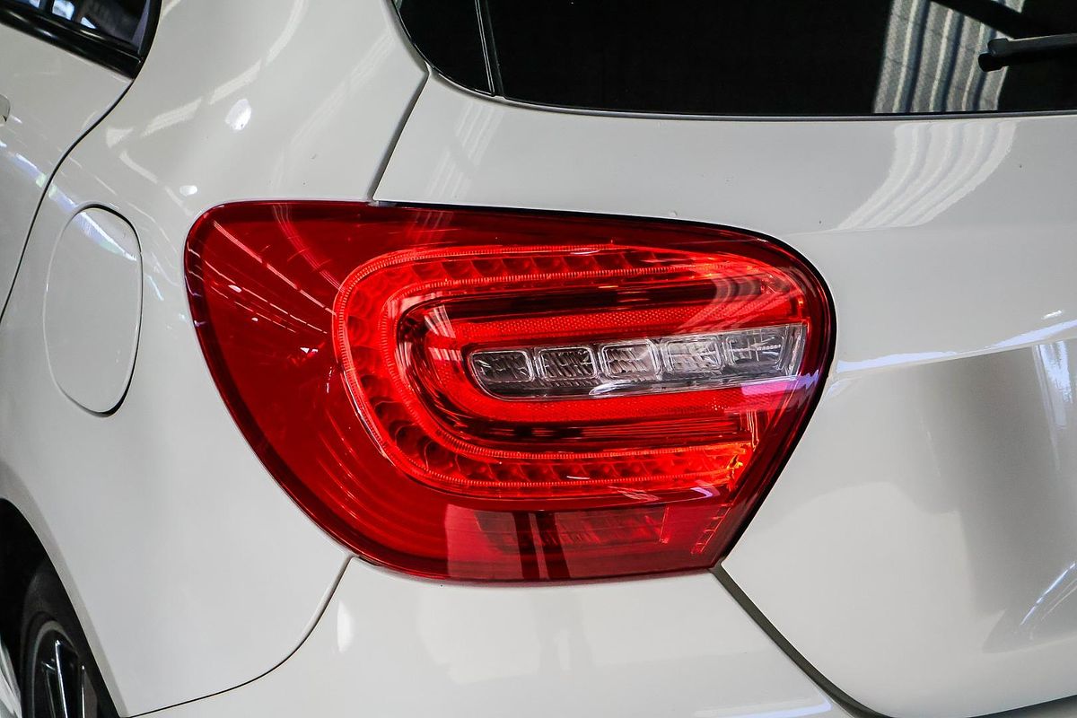 2015 Mercedes-Benz A-Class A200 W176