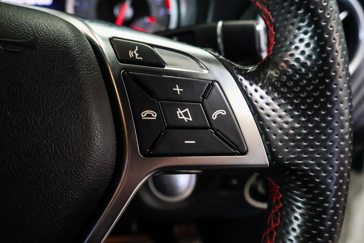 2015 Mercedes-Benz A-Class A200 W176