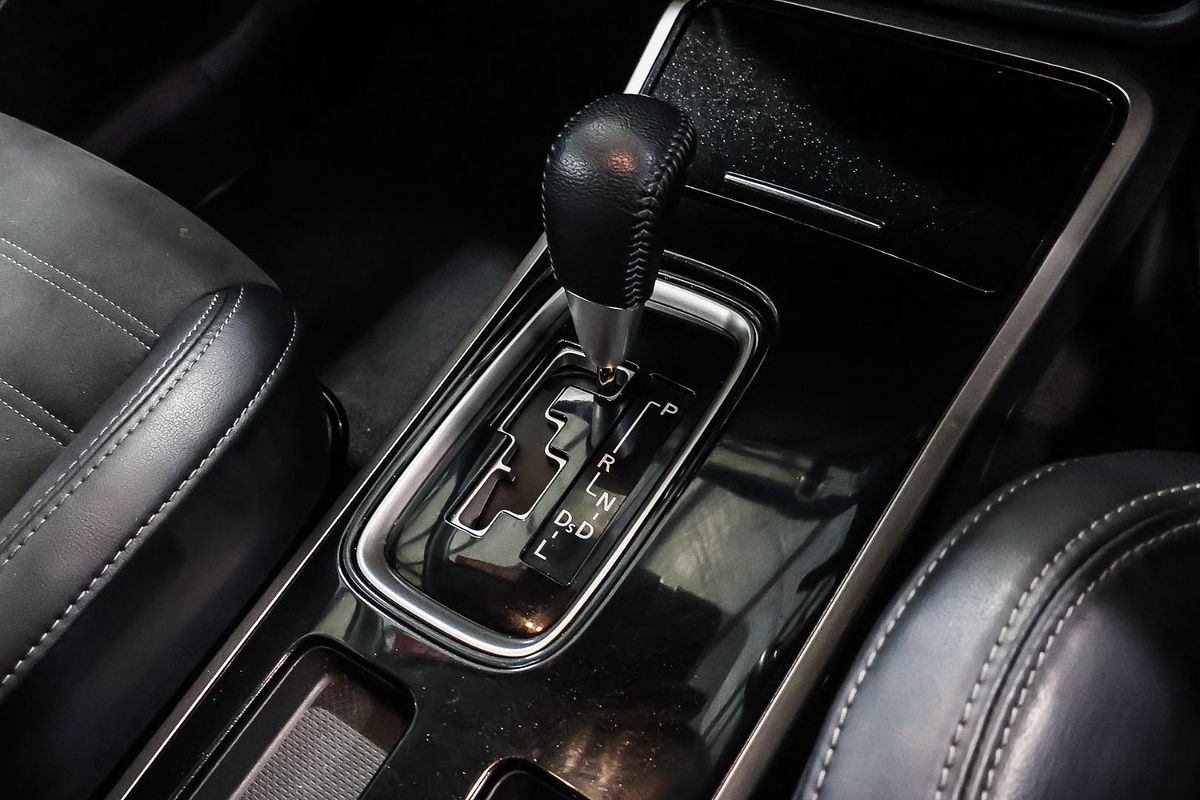 2021 Mitsubishi Outlander LS ZL