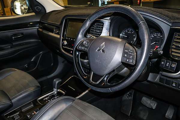 2021 Mitsubishi Outlander LS ZL