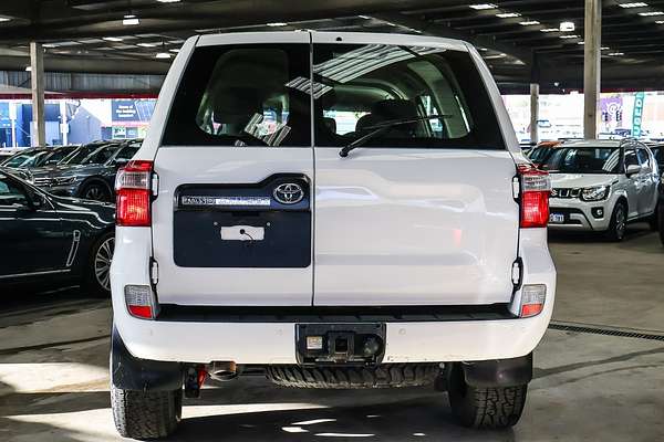 2017 Toyota Landcruiser GX VDJ200R
