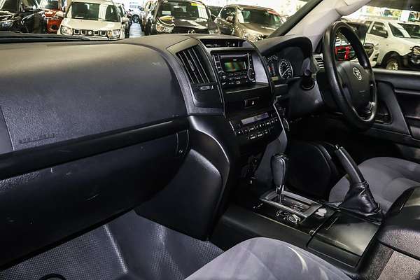 2017 Toyota Landcruiser GX VDJ200R