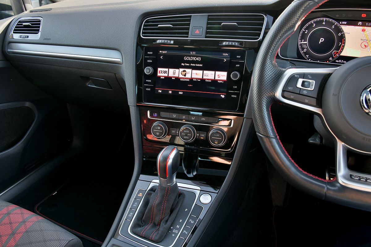 2020 Volkswagen Golf GTI TCR 7.5