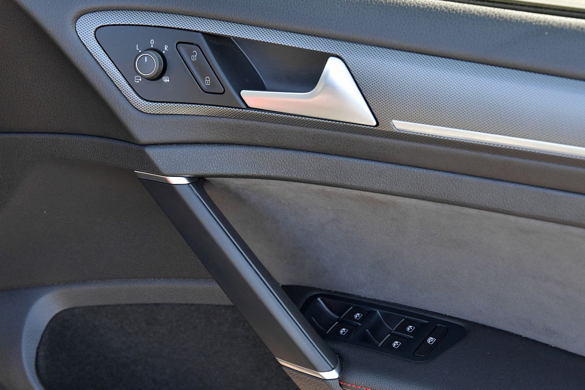 2020 Volkswagen Golf GTI TCR 7.5