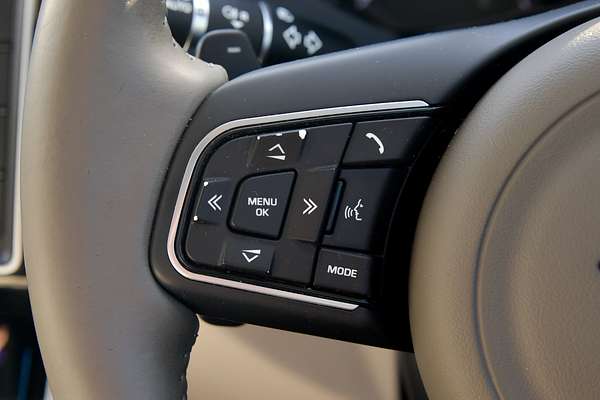 2015 Jaguar XE 25t R-Sport X760
