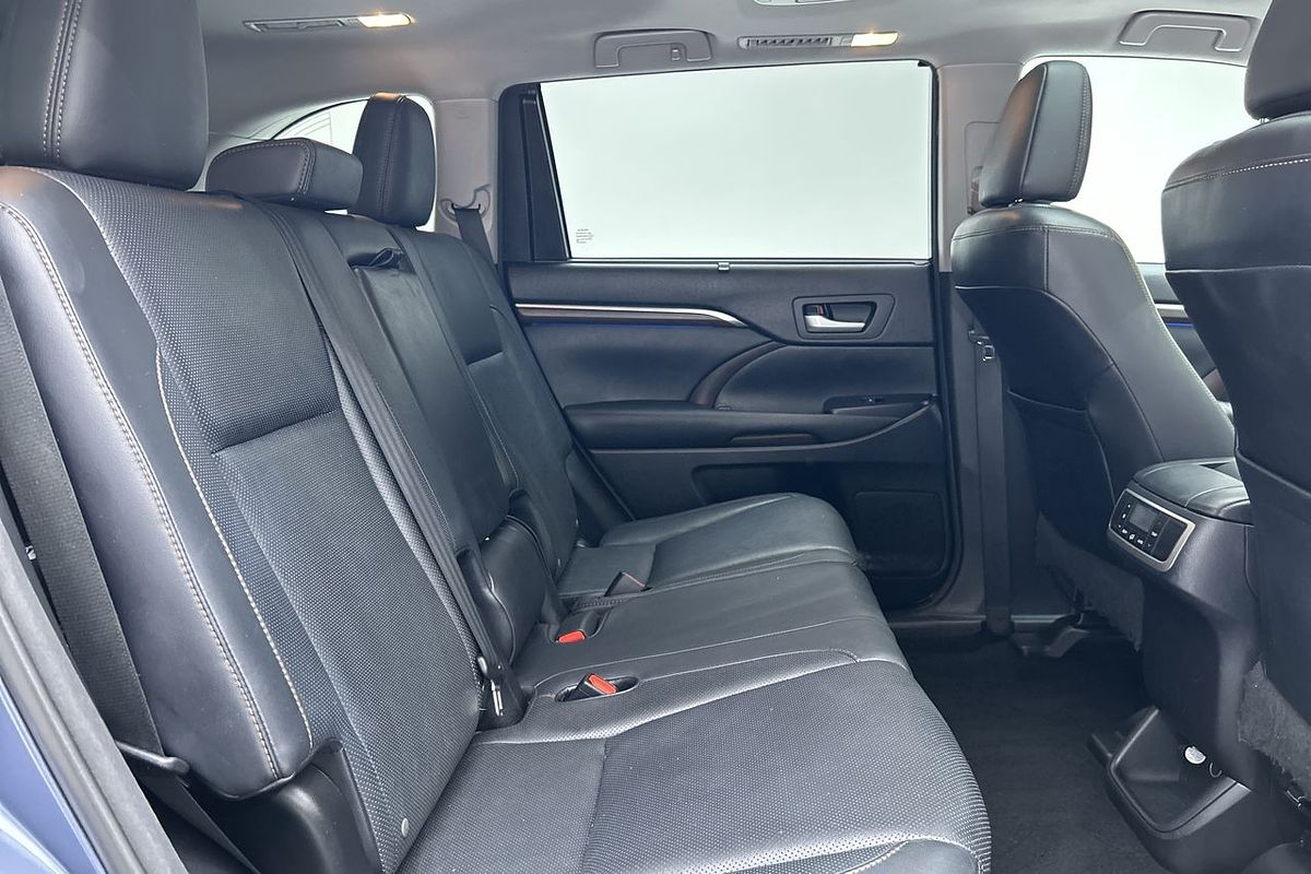 2014 Toyota Kluger Grande GSU55R