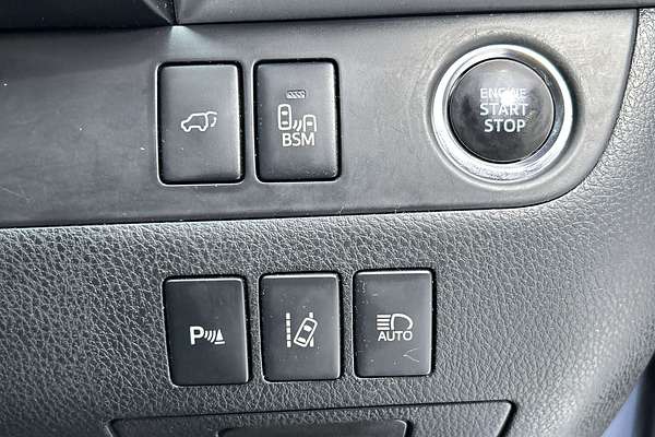 2014 Toyota Kluger Grande GSU55R