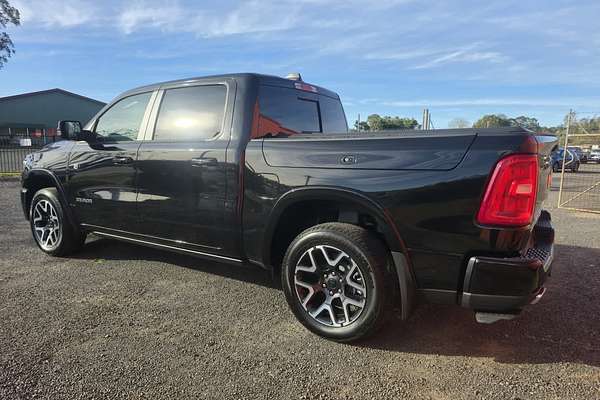 2025 RAM 1500 Laramie Sport Hurricane SO RamBox DT 4X4 SWB