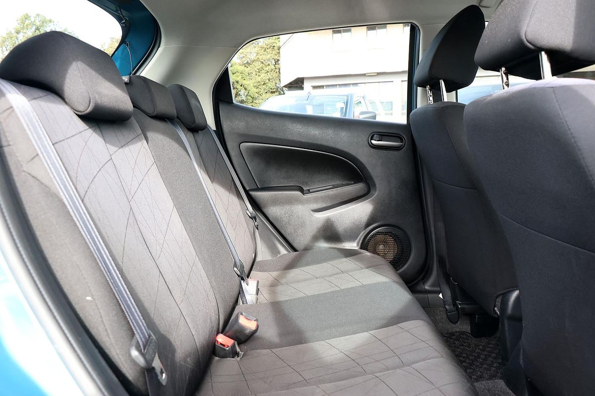 2012 Mazda 2 Neo DE Series 2
