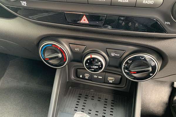 2025 Hyundai Venue QX.V5