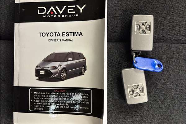 2009 Toyota Estima AERAS ACR50