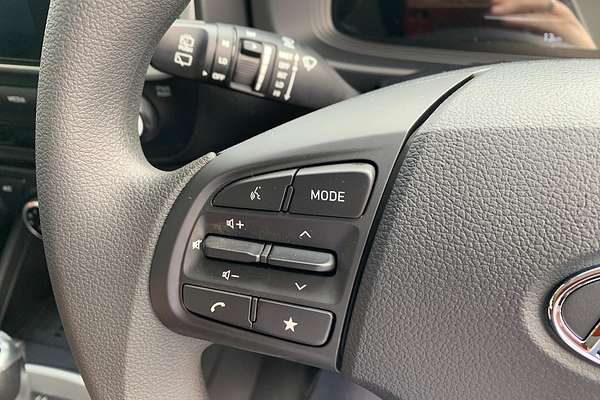 2025 Hyundai Venue Elite QX.V5