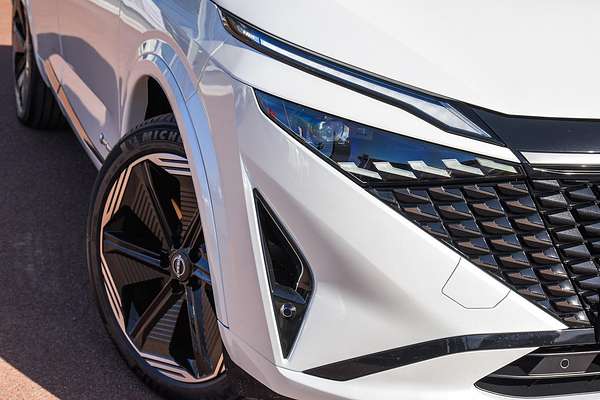 2025 Nissan QASHQAI N-DESIGN e-POWER J12