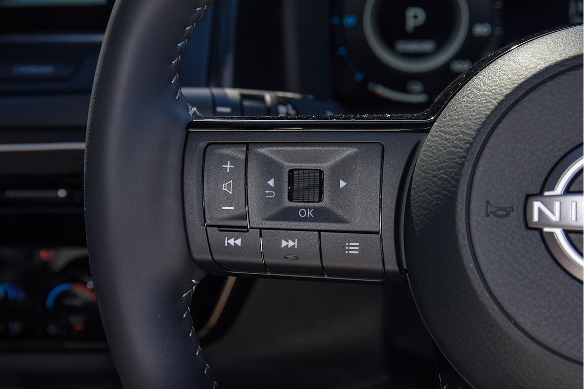 2025 Nissan QASHQAI N-DESIGN e-POWER J12