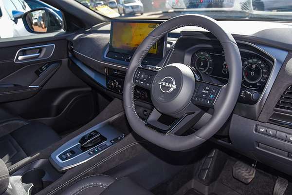 2025 Nissan QASHQAI N-DESIGN e-POWER J12