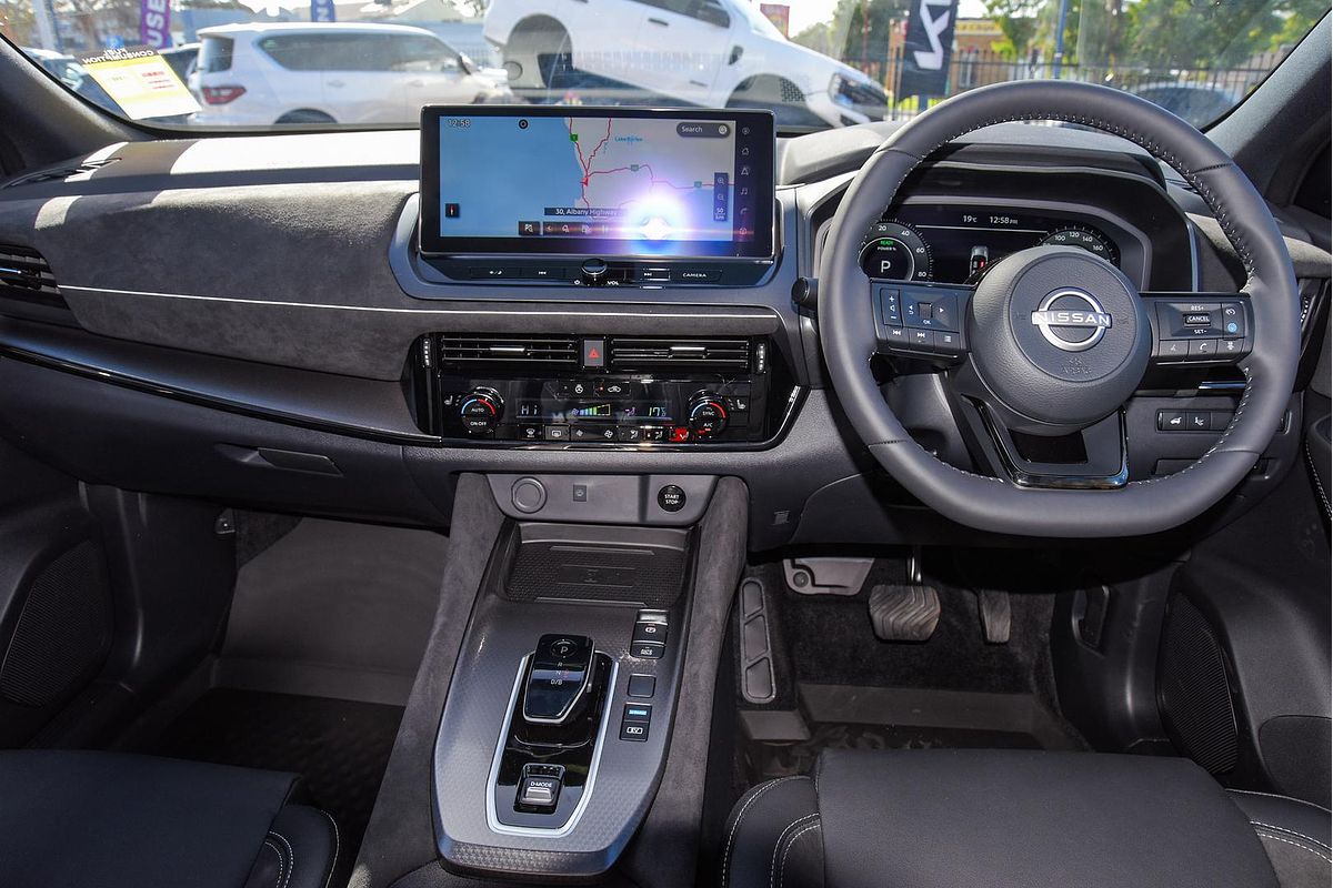 2025 Nissan QASHQAI N-DESIGN e-POWER J12