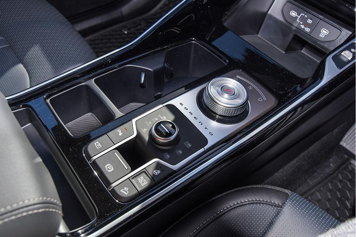 2025 Kia Sorento Sport+ MQ4 PE
