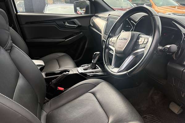 2020 Isuzu D-MAX X-TERRAIN 4X4