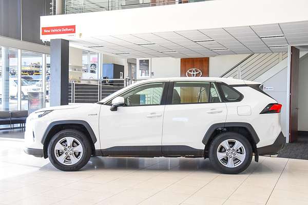 2022 Toyota RAV4 GX AXAH52R