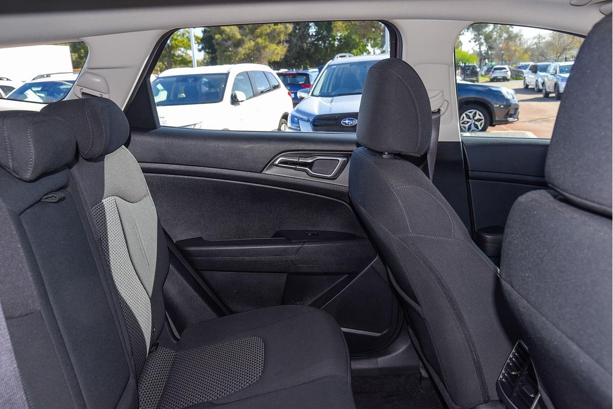 2024 Kia Sportage S NQ5