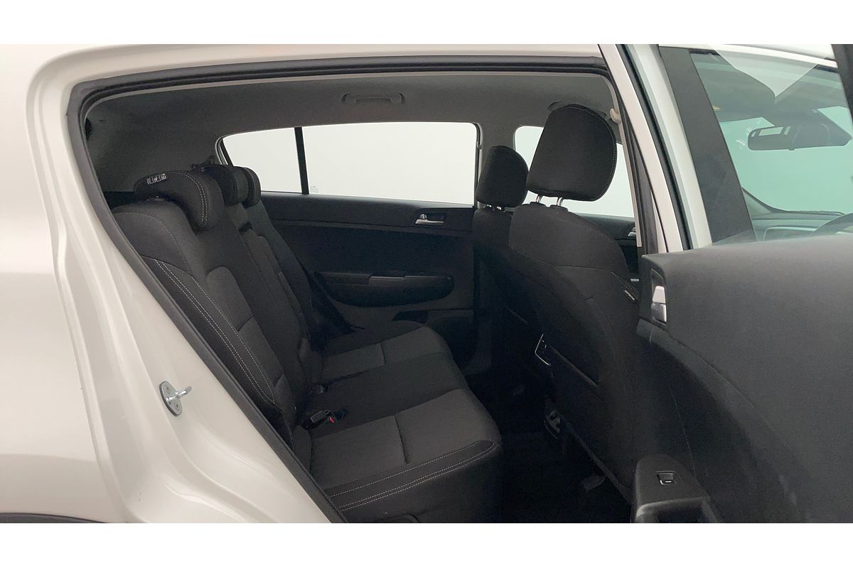 2020 Kia Sportage S QL