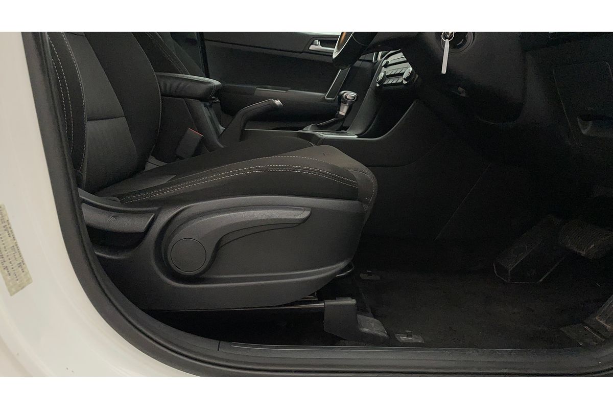 2020 Kia Sportage S QL
