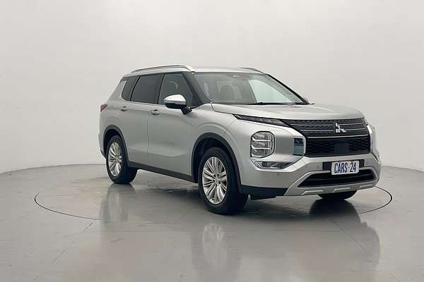 2023 Mitsubishi Outlander LS ZM