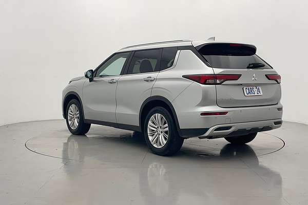 2023 Mitsubishi Outlander LS ZM