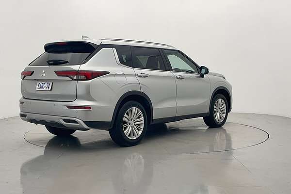 2023 Mitsubishi Outlander LS ZM