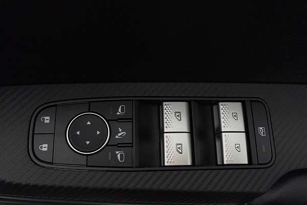 2023 Mitsubishi Outlander LS ZM