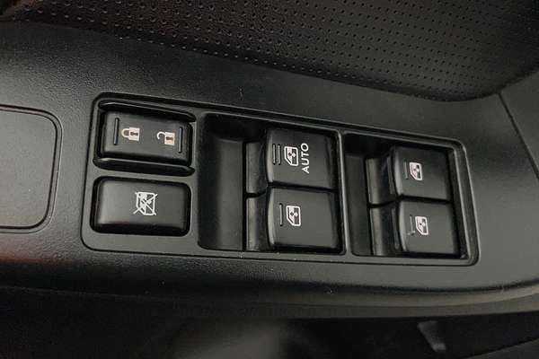 2013 Subaru Forester XT Premium S4