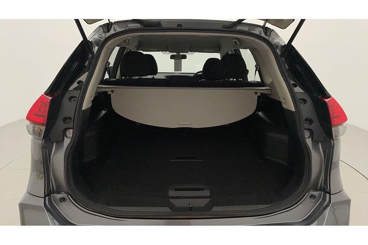 2022 Nissan X-TRAIL ST T32