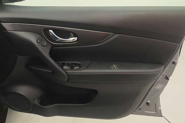 2022 Nissan X-TRAIL ST T32