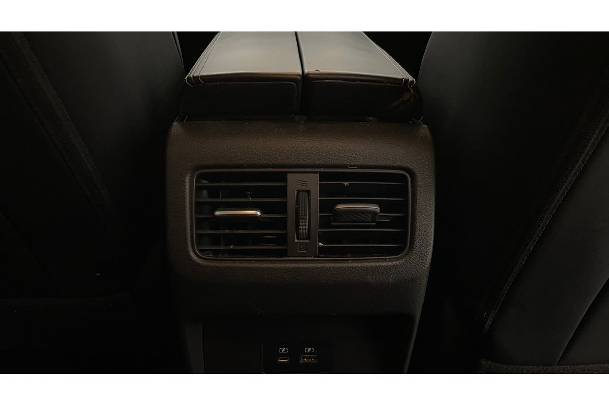 2022 Nissan X-TRAIL ST-L T33