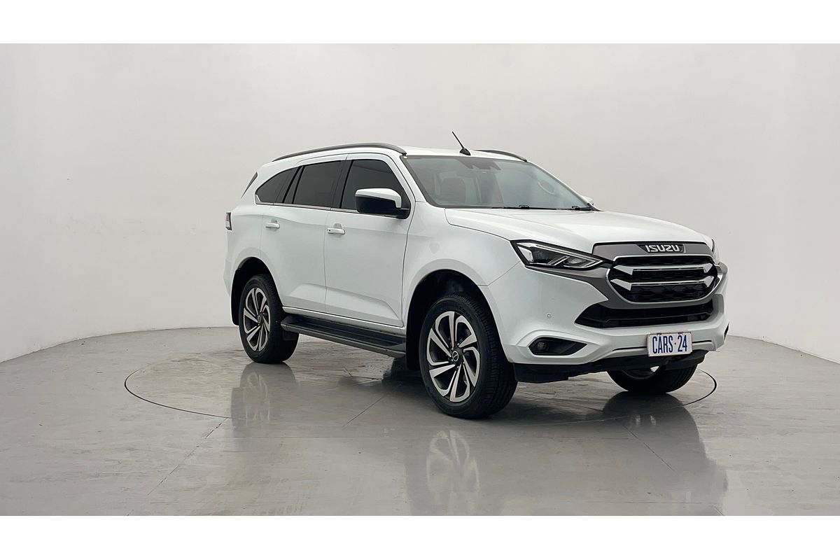 2022 Isuzu MU-X LS-T